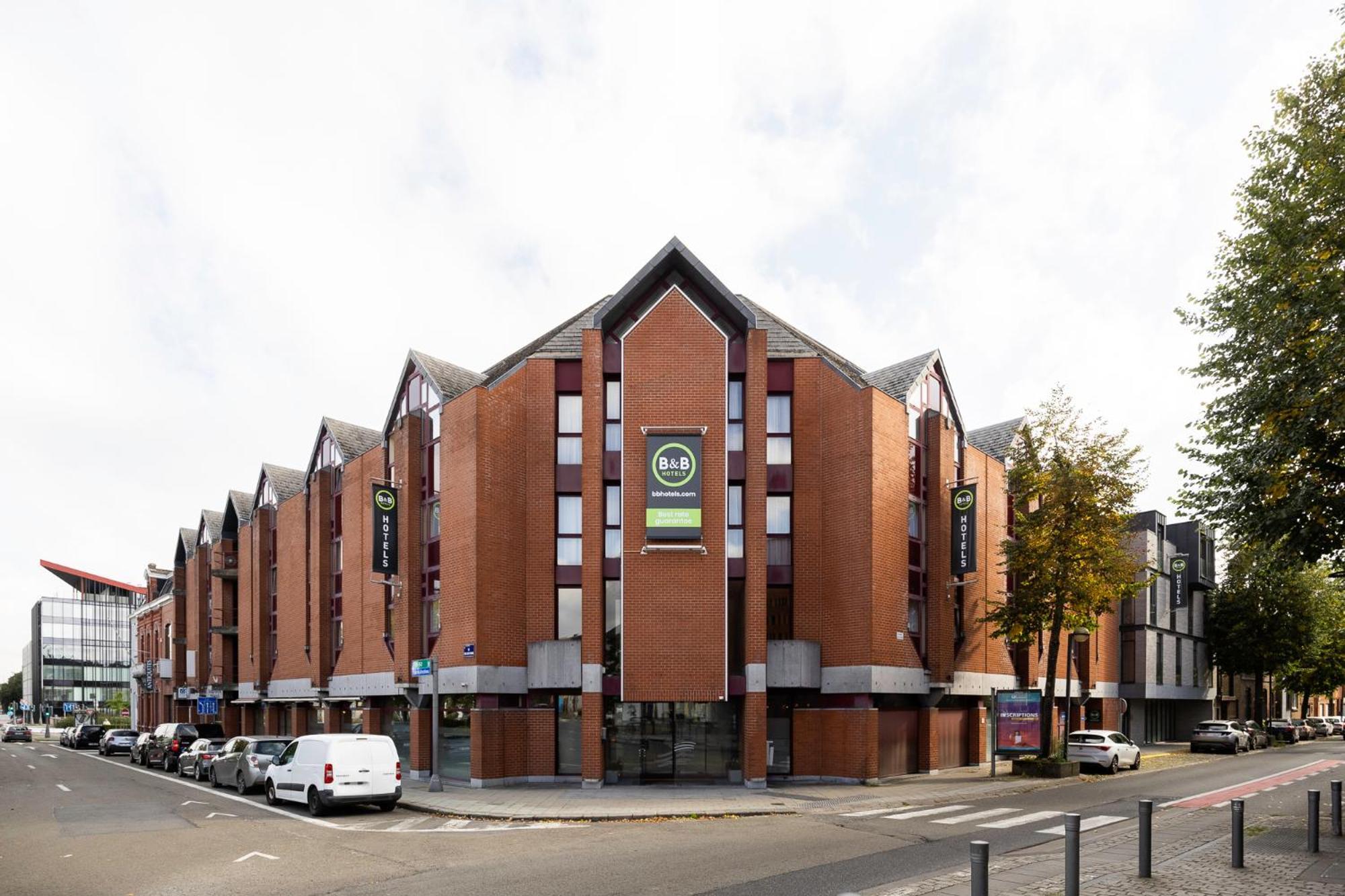 B&B Hotel Mons Centre Exterior photo